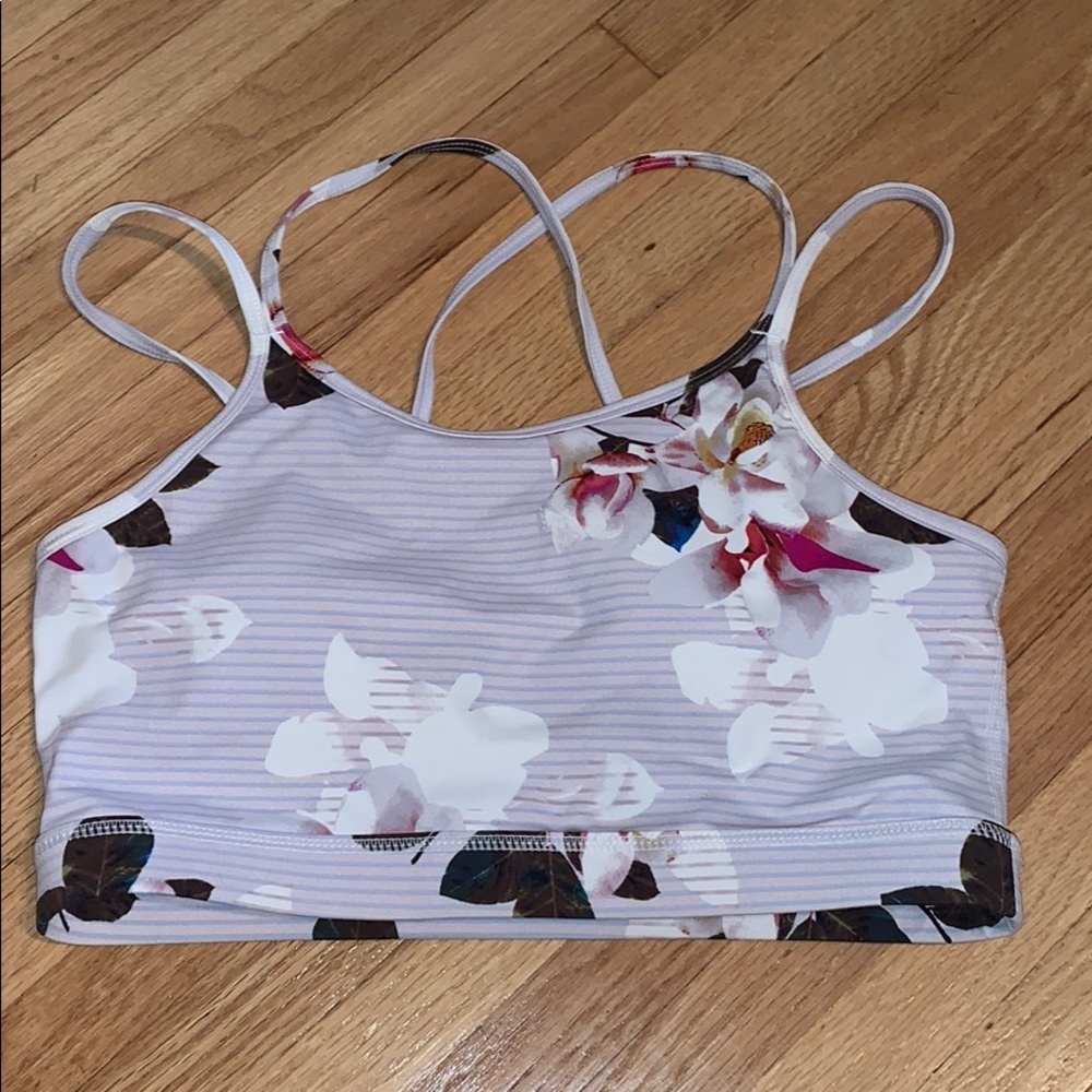 Strappy floral sports bra size M